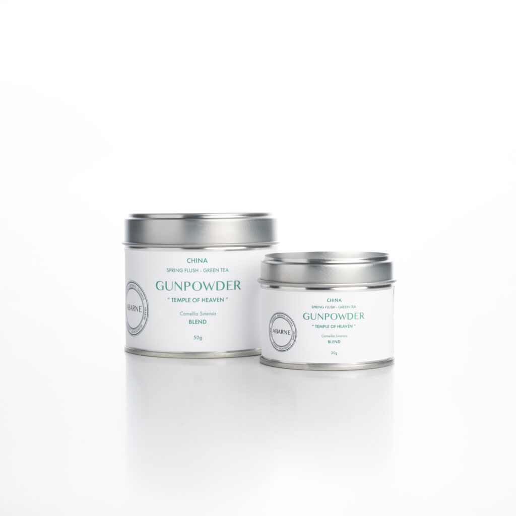 Gunpowder-duo-tin-cans